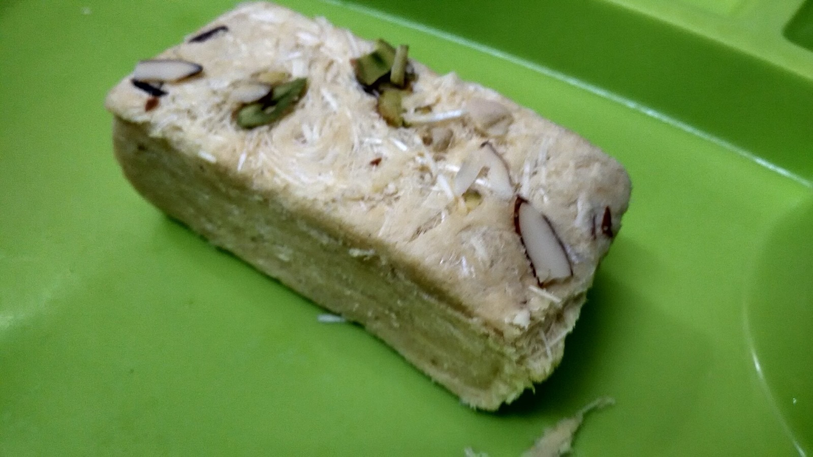 Flaky soan papdi, a famous Bihar sweet from Buxar and Munger